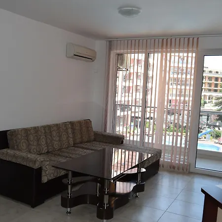 Admiral Plaza Appartement *