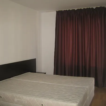 Daire Admiral Plaza *