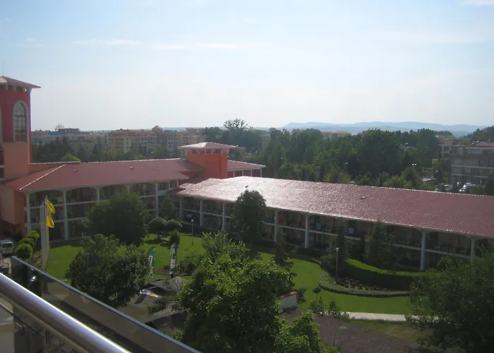 Апартаменты Admiral Plaza *