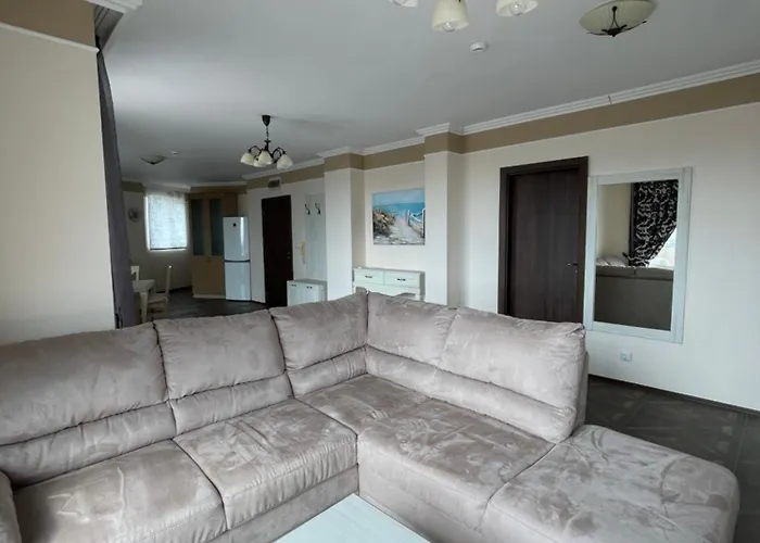 Admiral Plaza Апартаменты Солнечный берег