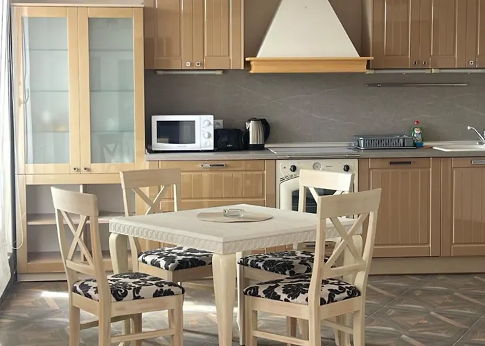 Admiral Plaza Апартаменты