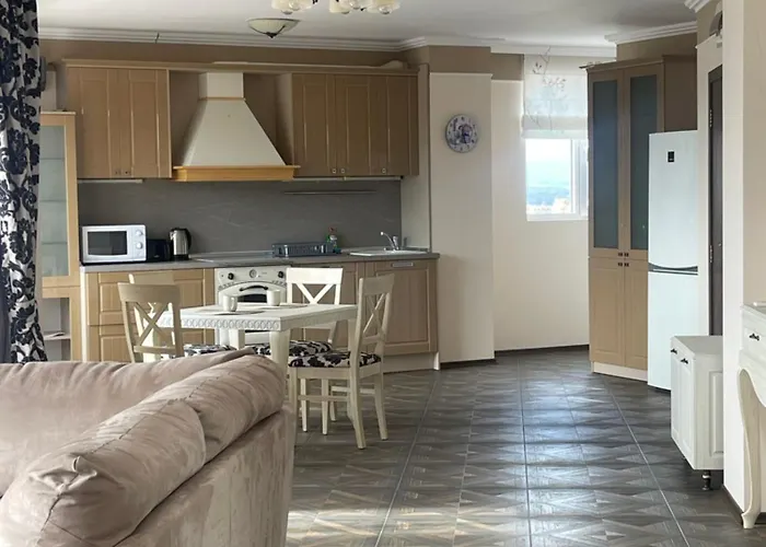 Апартаменты Admiral Plaza Солнечный берег