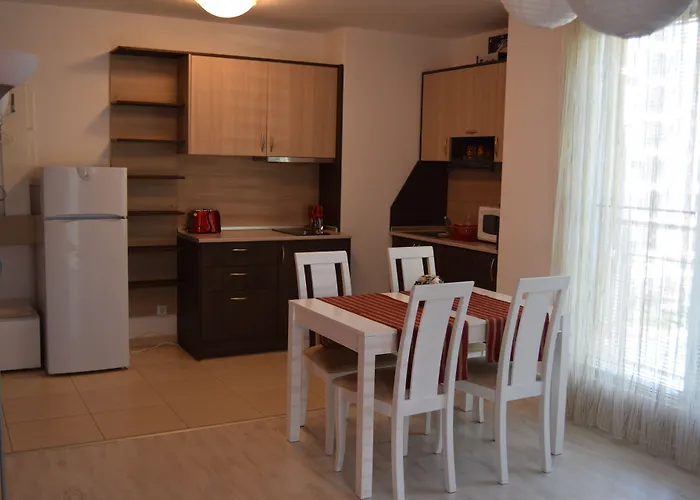 Апартаменты Admiral Plaza *