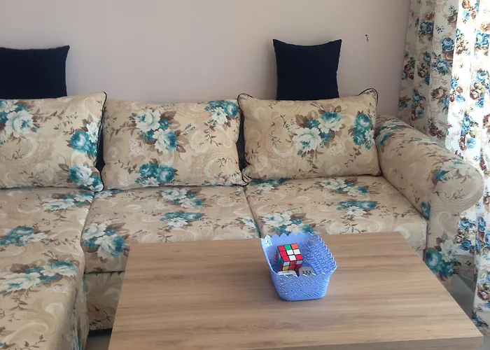 Admiral Plaza Апартаменты