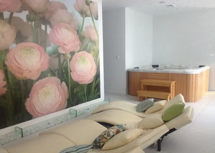 Апартаменты Admiral Plaza Солнечный берег