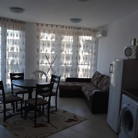 Admiral Plaza Apartment Sunny Beach