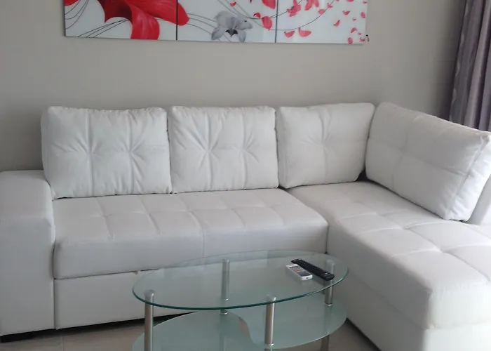 Admiral Plaza 公寓