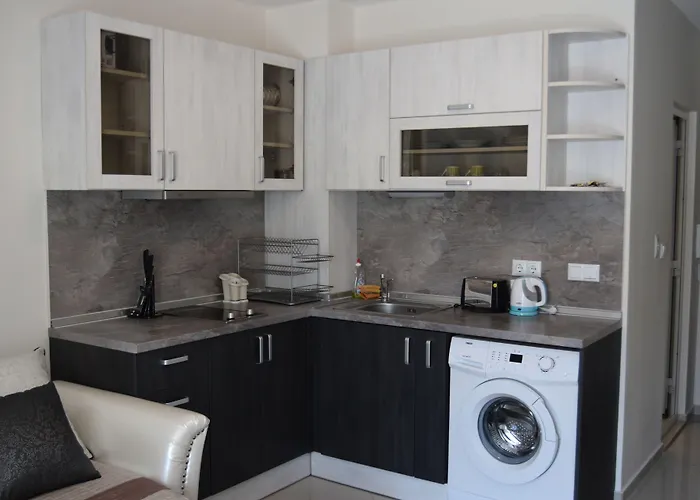 Admiral Plaza 阳光海滩