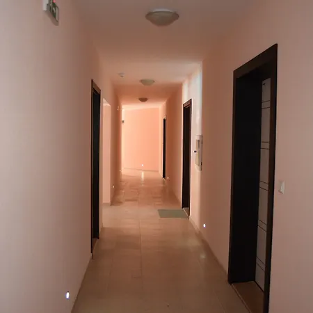 Admiral Plaza Apartamento