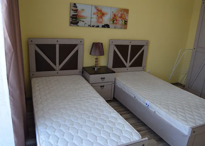 Admiral Plaza * ساني بيتش